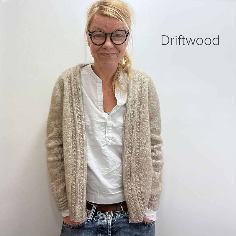 Kit for Mabel, designed by Isabell Kraemer. Yarn – Āhuru, NZ spun 4ply blend of 80% merino / 20% possum. Here in colourway Driftwood.