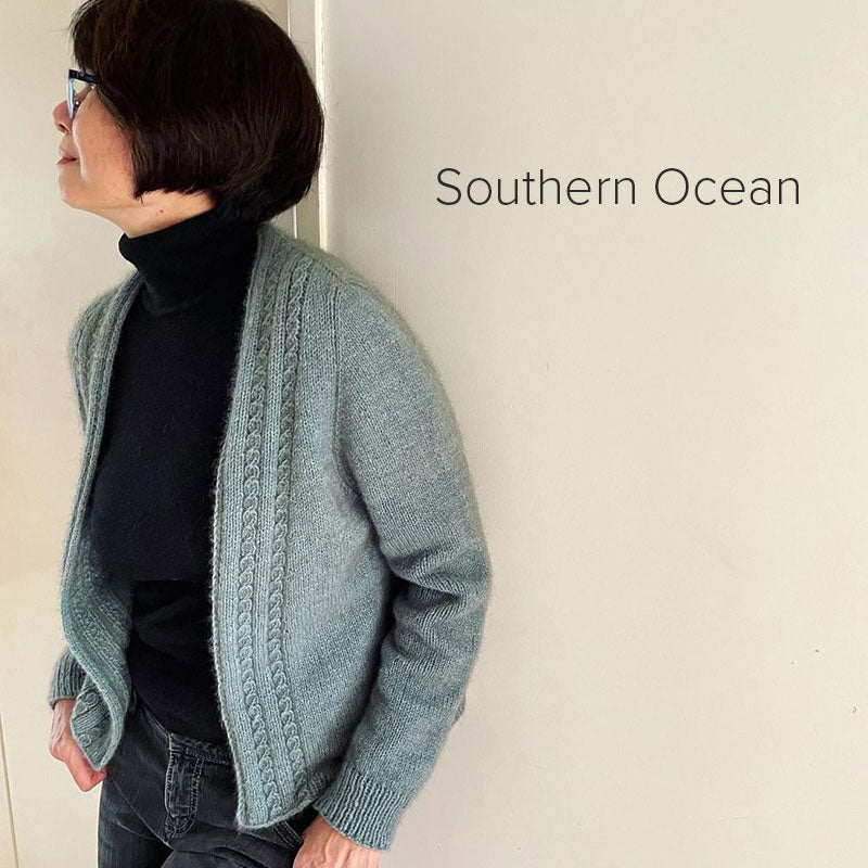Kit for Mabel, designed by Isabell Kraemer. Yarn – Āhuru, NZ spun 4ply blend of 80% merino / 20% possum. Here in colourway Southern Ocean.
