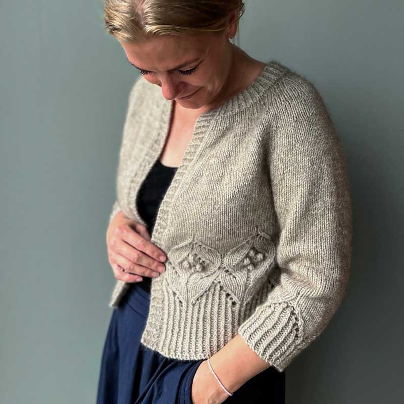 Magnolia Chunky Cardigan Kit