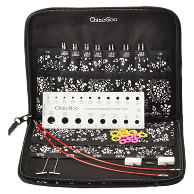 This small set from ChiaoGoo contains 10 cm lace tips made of surgical-grade stainless steel and TWIST red cables that are memory-free! Also included with each set are cable connectors, end stoppers, T-shaped tightening keys, stitch markers, a needle gauge and compact, zipper-enclosed fabric case.